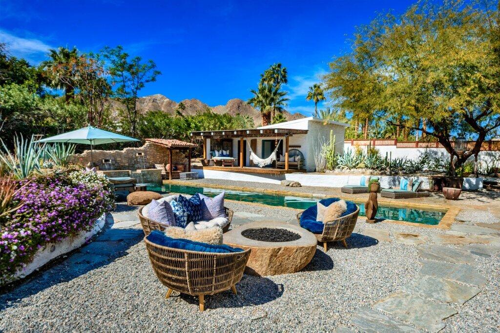 71607 Sahara Road Rancho Mirage, CA 92270 - Photo 66 of 118 SA - 11.jpg-firepit