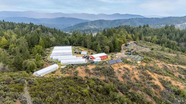 $549,000 | 19450 Tomki Road, Willits, CA 95490