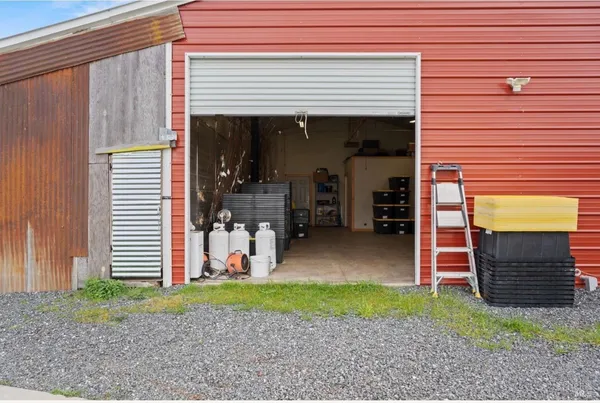 $549,000 | 19450 Tomki Road, Willits, CA 95490