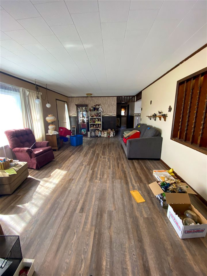 13376 North Adams Road Addison, MI 49220 - Photo 4 of 11 Photo 4