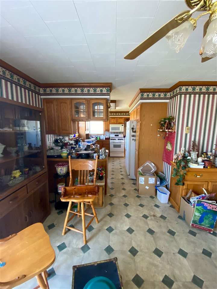 13376 North Adams Road Addison, MI 49220 - Photo 6 of 11 Photo 6