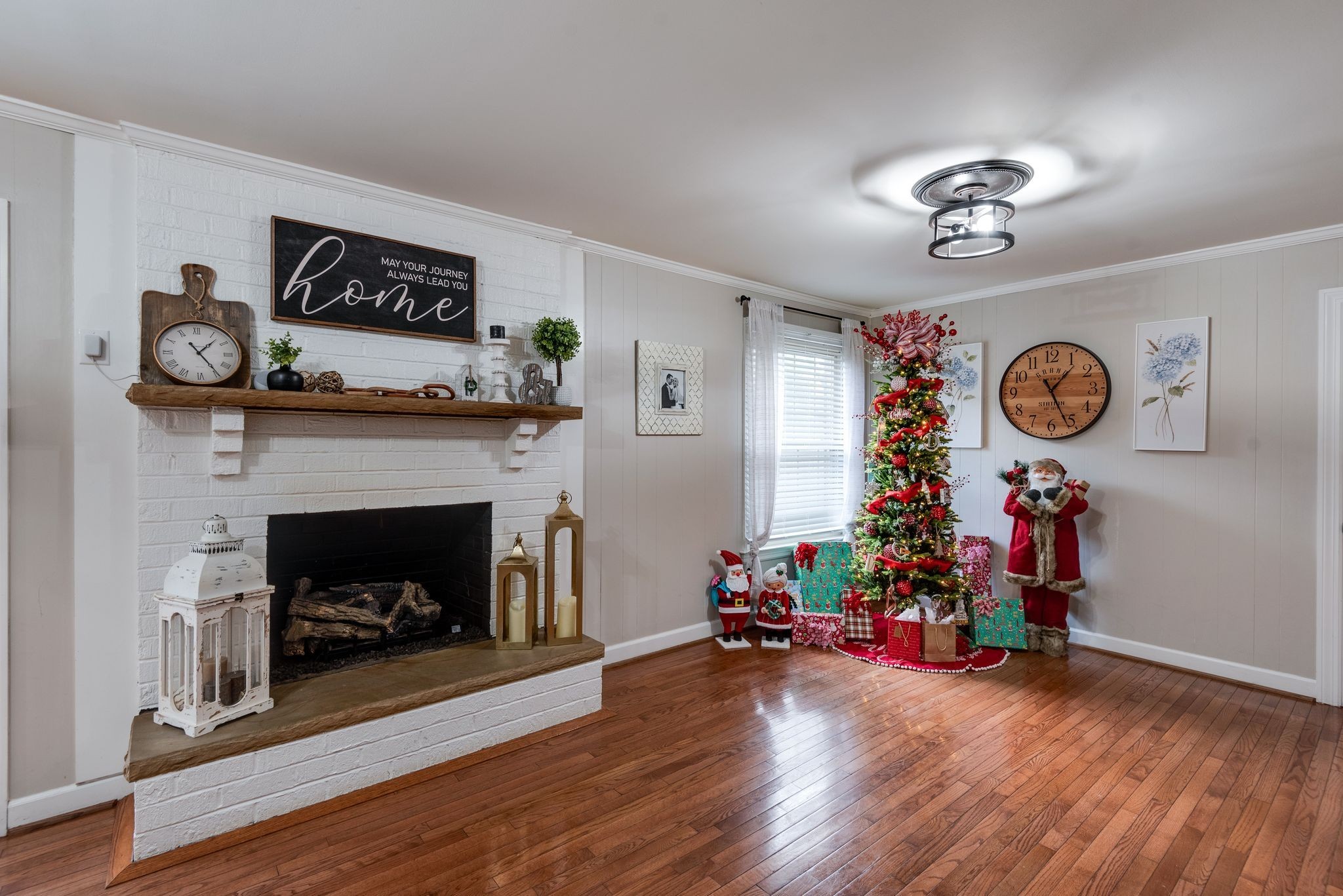 111 Proffitt Street Carthage, TN 37030 - Photo 20 of 38 a view of a livingroom with furniture a fireplace