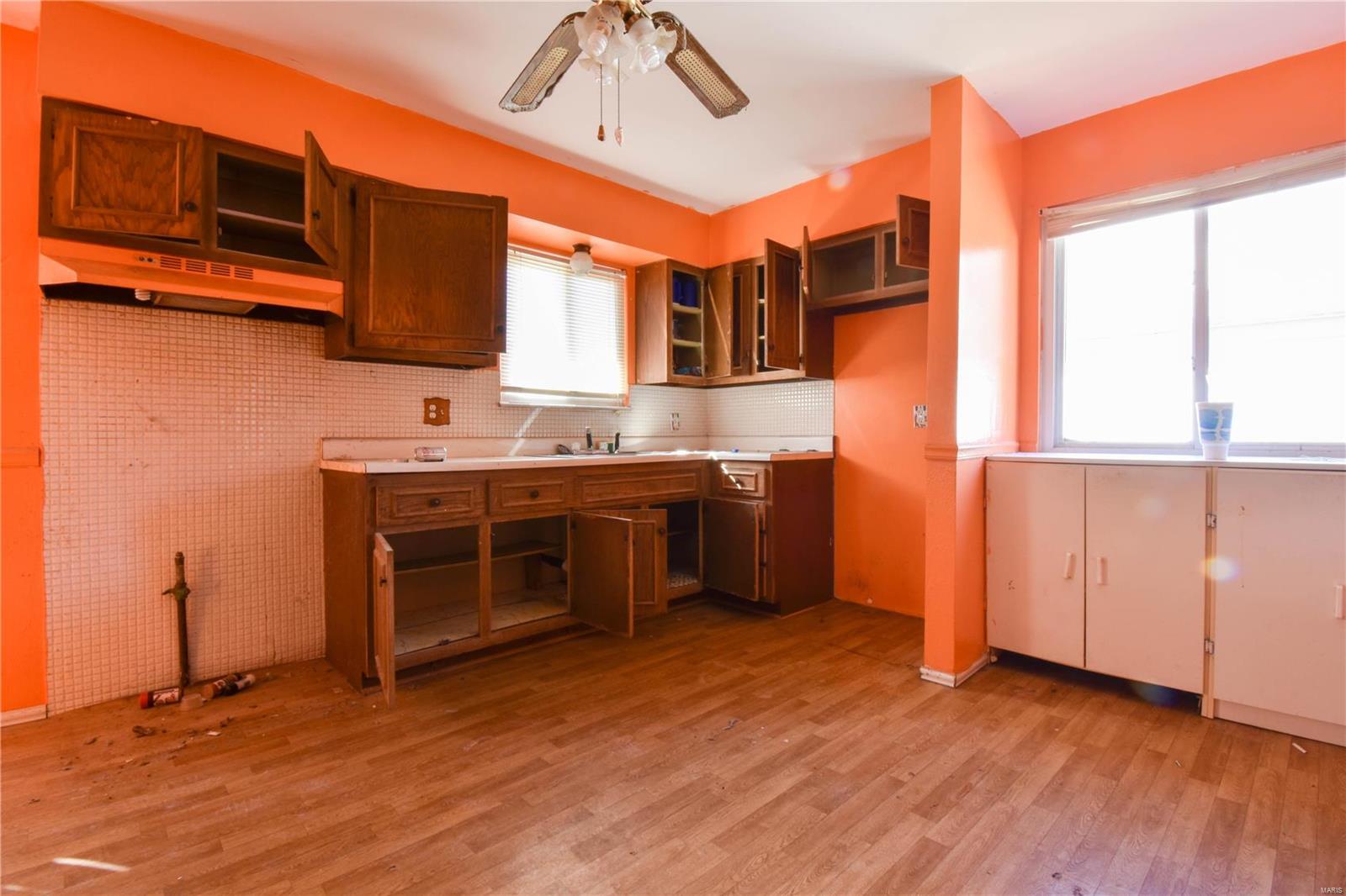 390 Dorsey Road Gillespie, IL 62033 - Photo 3 of 20 Gallery Image 3