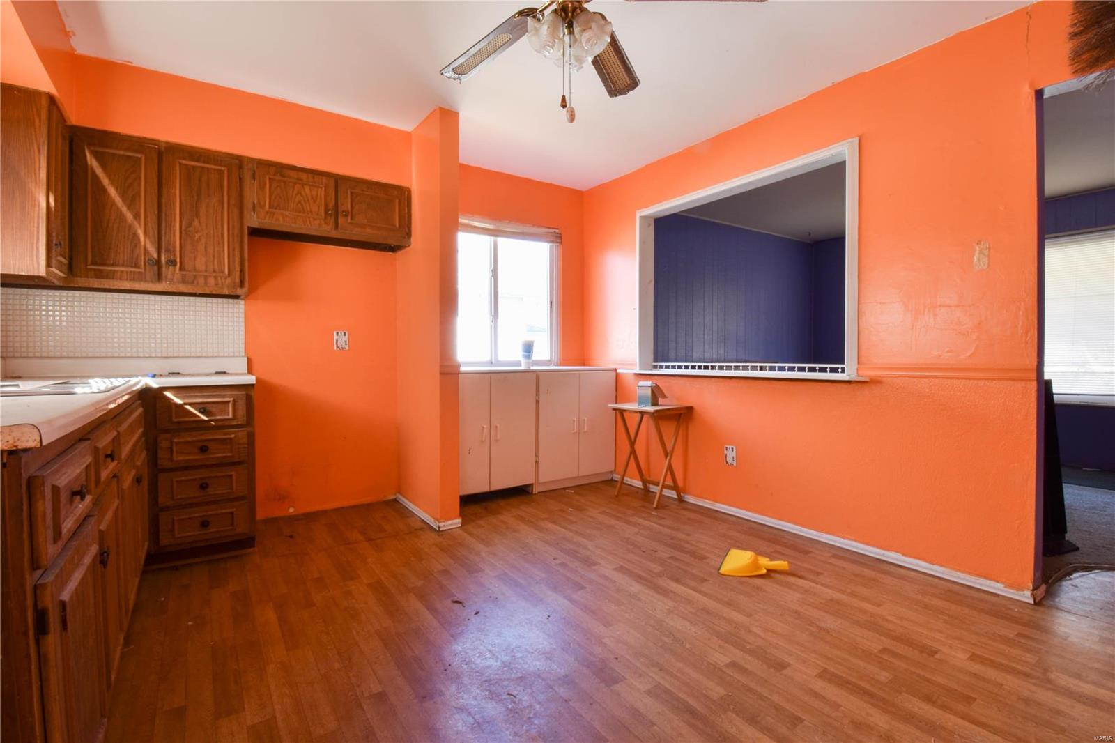 390 Dorsey Road Gillespie, IL 62033 - Photo 4 of 20 Gallery Image 4