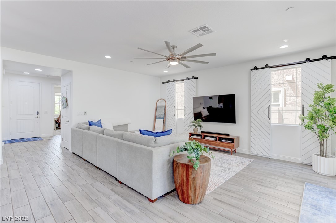 2182 Trivero Street Henderson, NV 89044 - Photo 9 of 64