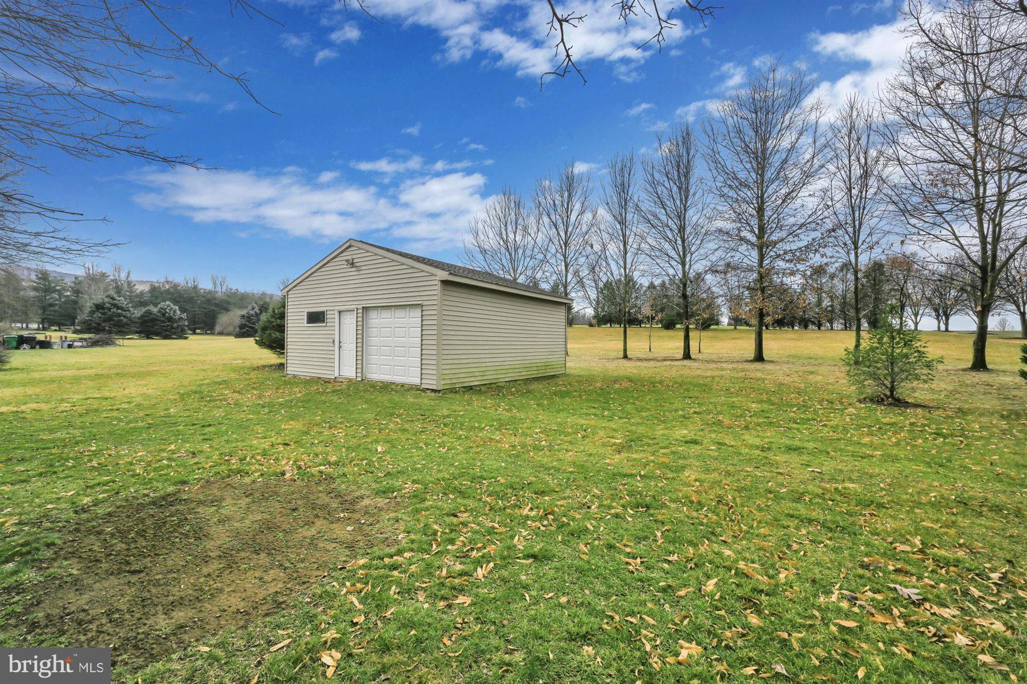 176 Mountain View Road Mount Holly Springs, PA 17065 - Photo 35 of 43 Gallery Image 35