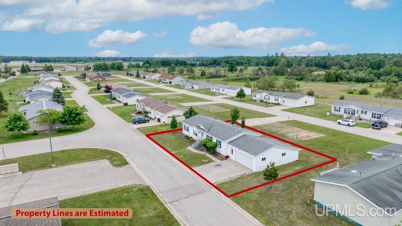 1620 Willow Creek Road, Unit 2 Escanaba, MI 49829 - Photo 7 of 26