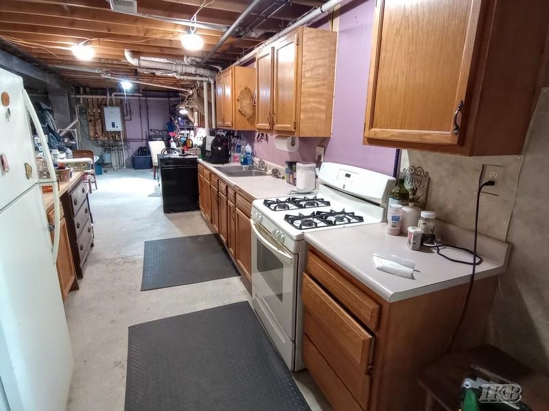 8818 Arnold Lake Road Harrison, MI 48625 - Photo 27 of 57