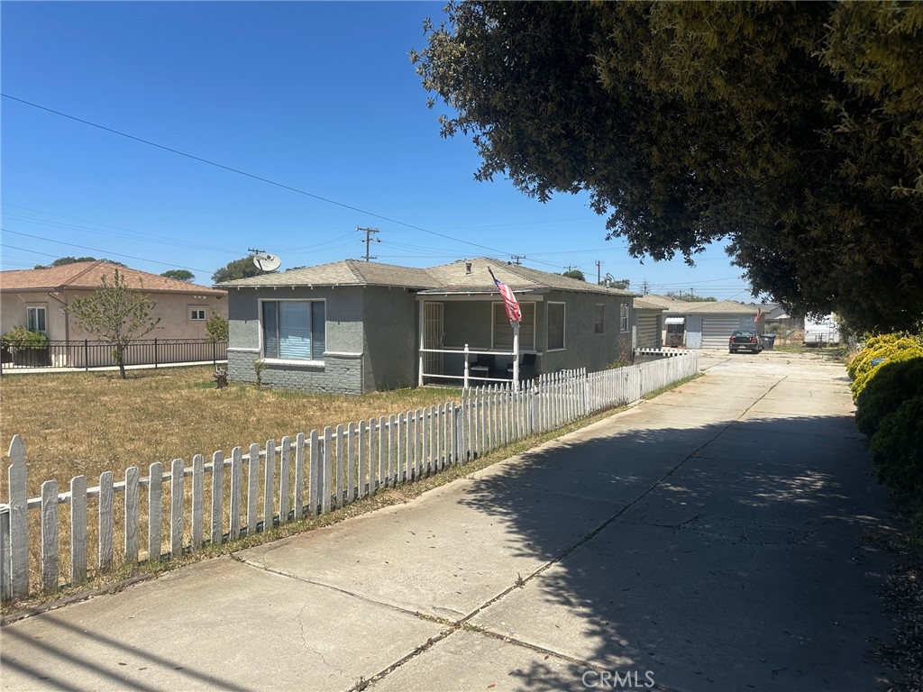 175 East Foster Road Santa Maria, CA 93455 - Photo 1 of 1 Both house