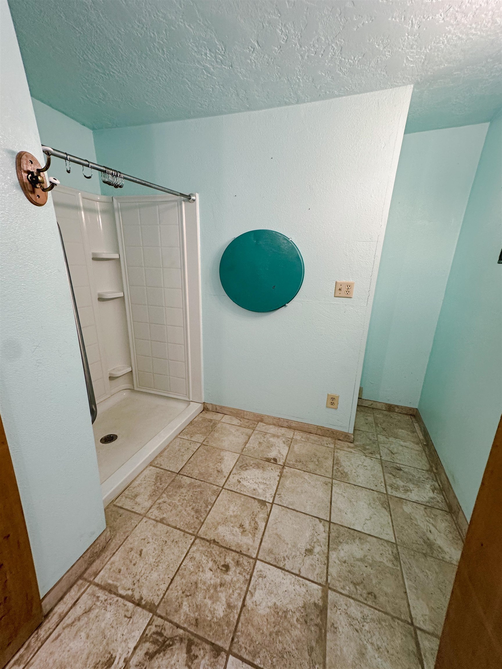 1818 County Road 46 Rangely, CO 81648 - Photo 16 of 23 a view of an empty room