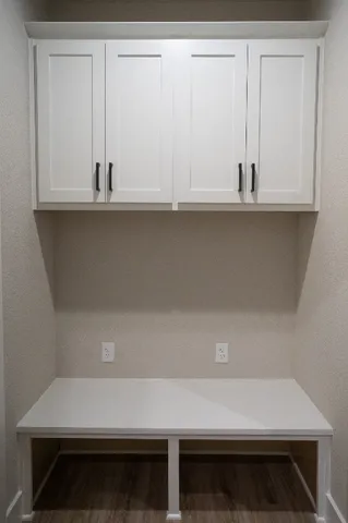 $314,500 | 307 String Prairie Way, Smithville, TX 78957