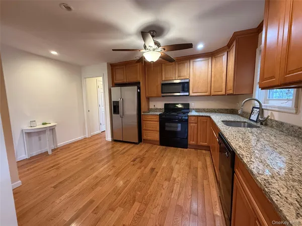 $3,200 | Undisclosed Address, Long Beach, NY 11561