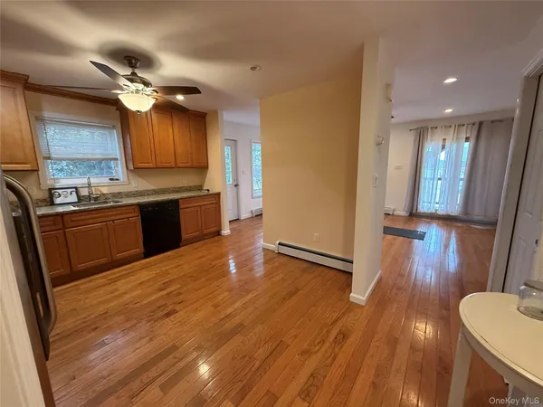 $3,200 | Undisclosed Address, Long Beach, NY 11561