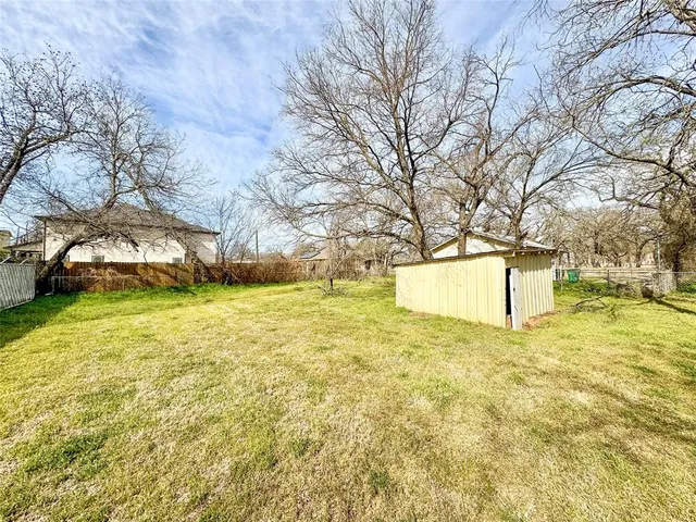 $700,000 | 1425 Groesbeck Street, Stephenville, TX 76401