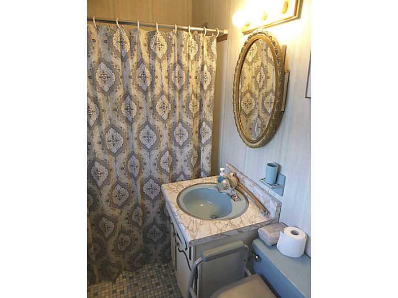 273 Alpine Heights Road Champion, PA 15622 - Photo 8 of 21 Master Bath/Spa.