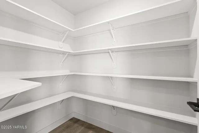 $699,000 | 611 Vista Del Sol, Selah, WA 98942