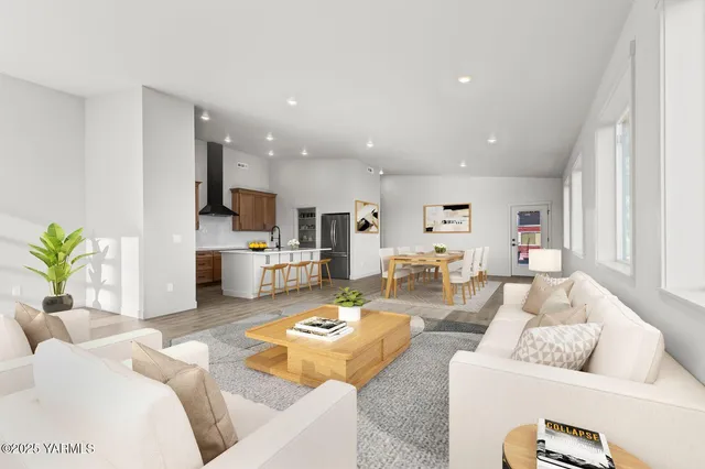 $699,000 | 611 Vista Del Sol, Selah, WA 98942