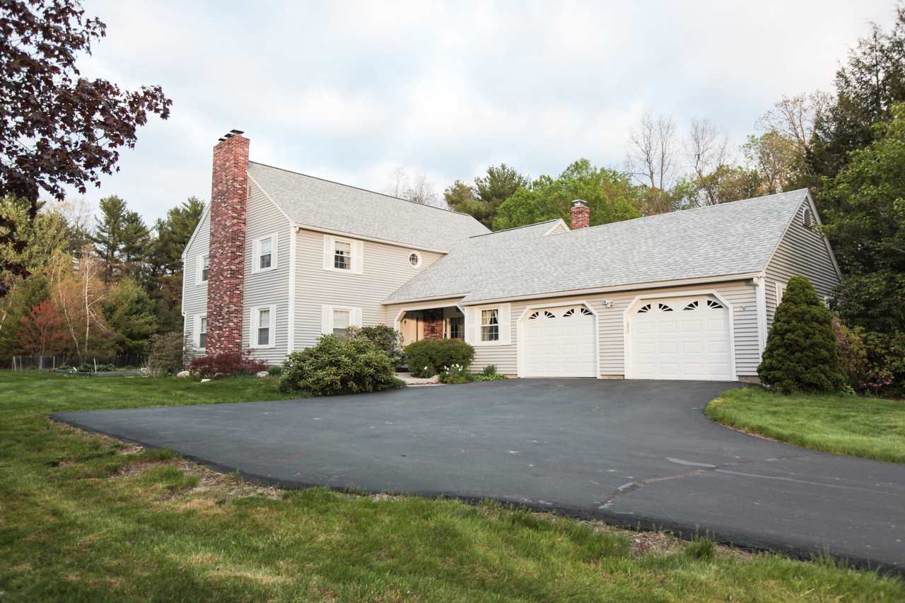 10 Lane Road Derry, NH 03038 - Photo 1 of 39