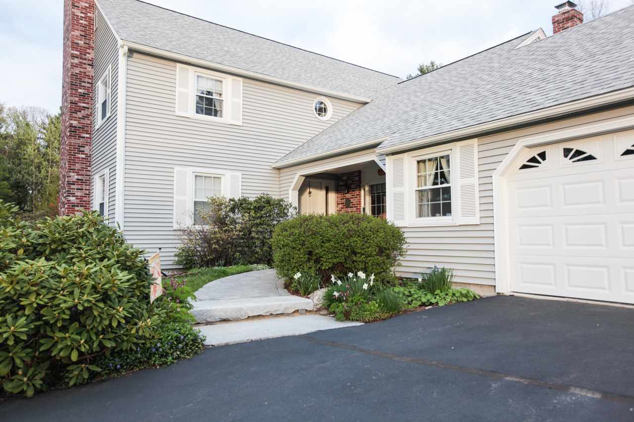 10 Lane Road Derry, NH 03038 - Photo 2 of 39