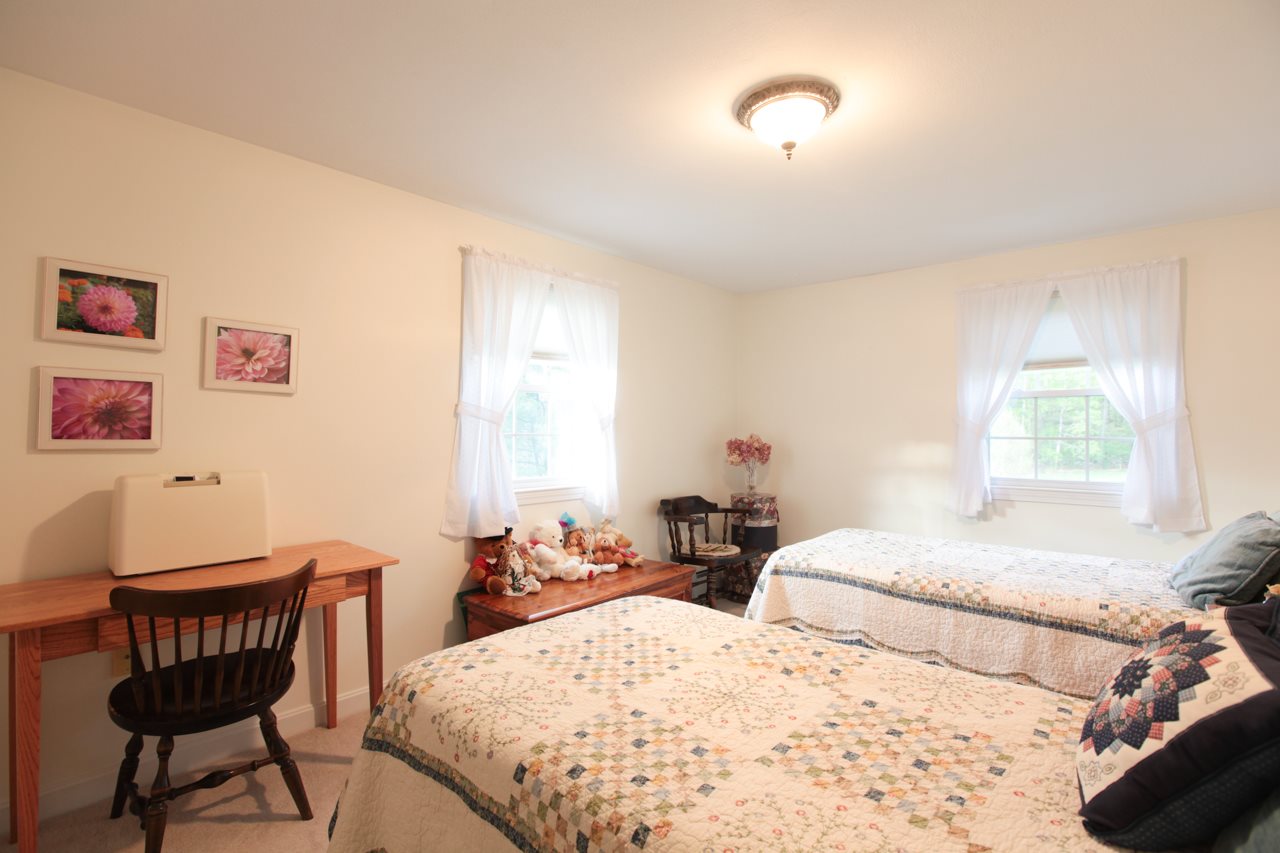 10 Lane Road Derry, NH 03038 - Photo 20 of 39