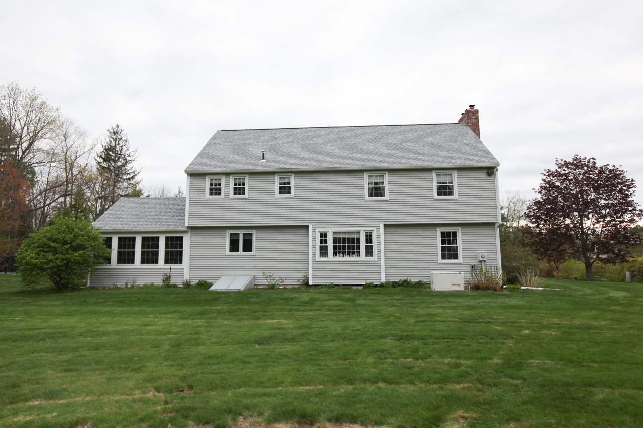 10 Lane Road Derry, NH 03038 - Photo 5 of 39