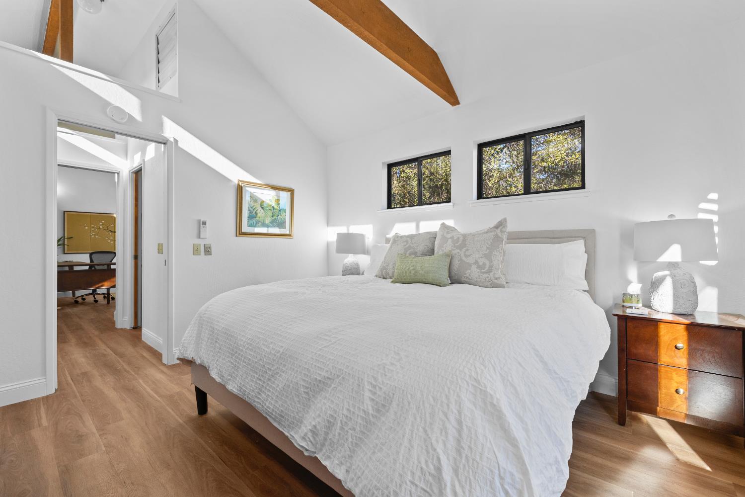 11700 Quail Road Auburn, CA 95602 - Photo 20 of 44 Primary Bedroom (Upstairs)