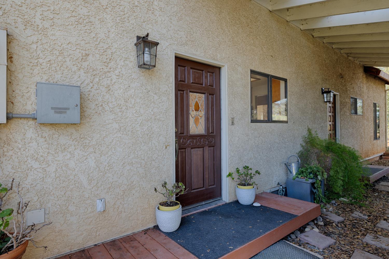 11700 Quail Road Auburn, CA 95602 - Photo 25 of 44 Front Door