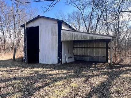 $105,000 | 8314 Northwest High Street, Amsterdam, MO 64723