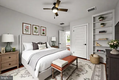 $1,029,900 | 250 West Main Street, Purcellville, VA 20132