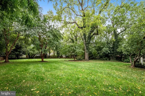 $1,029,900 | 250 West Main Street, Purcellville, VA 20132