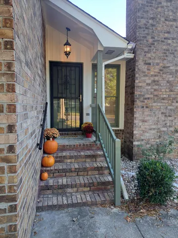 $392,450 | 8204 Pleasant Ridge Drive, Charleston, SC 29420