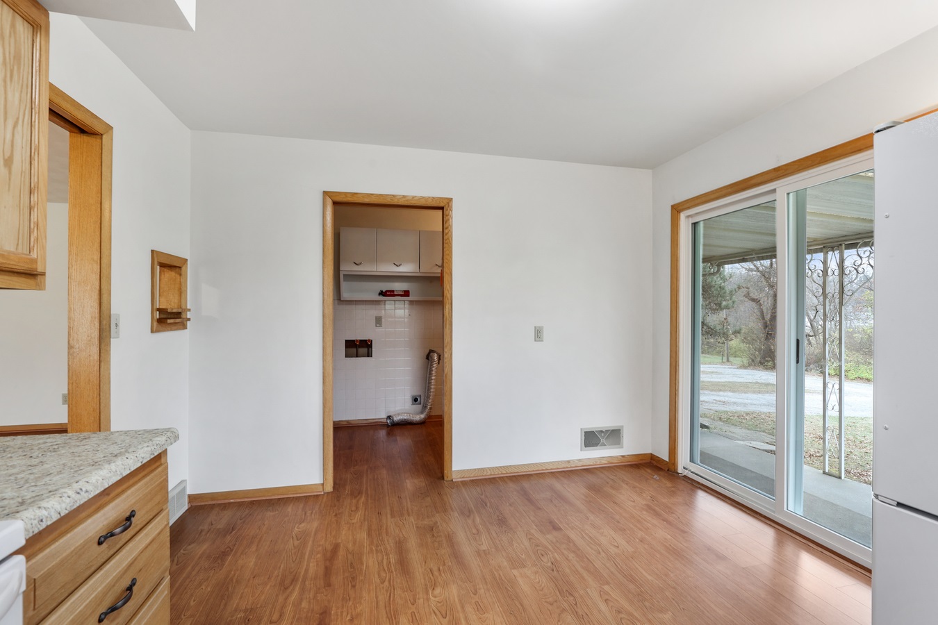 602 South Koke Mill Road Springfield, IL 62711 - Photo 8 of 19 Gallery Image 8