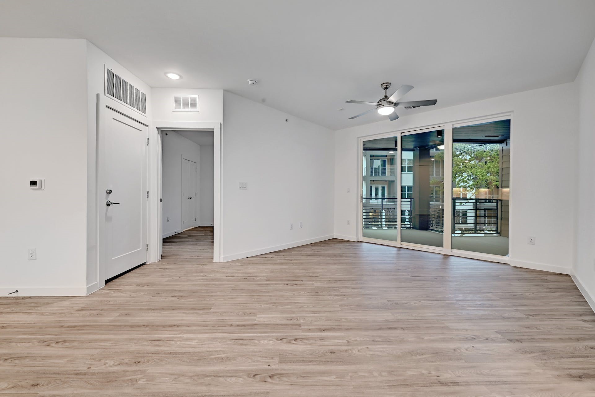 4801 Springdale Road, Unit 1204 Austin, TX 78723 - Photo 9 of 28