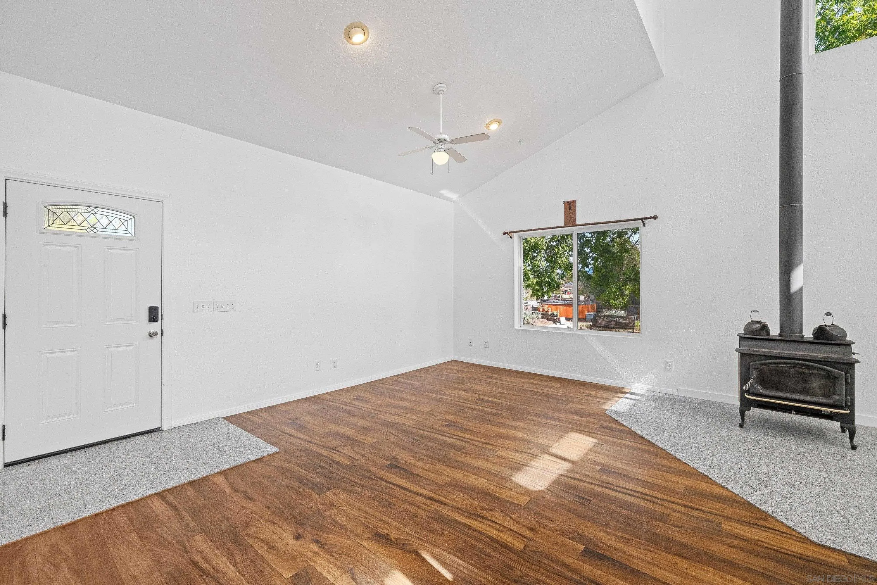 22170 North Burma Road Ramona, CA 92065 - Photo 12 of 68 Gallery Image 12