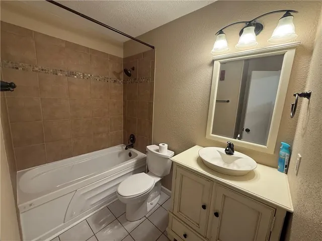 $209,900 | 5068 Dueling Oaks Avenue, Marrero, LA 70072