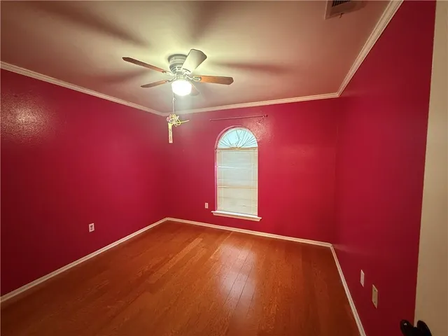 $215,000 | 5068 Dueling Oaks Avenue, Marrero, LA 70072