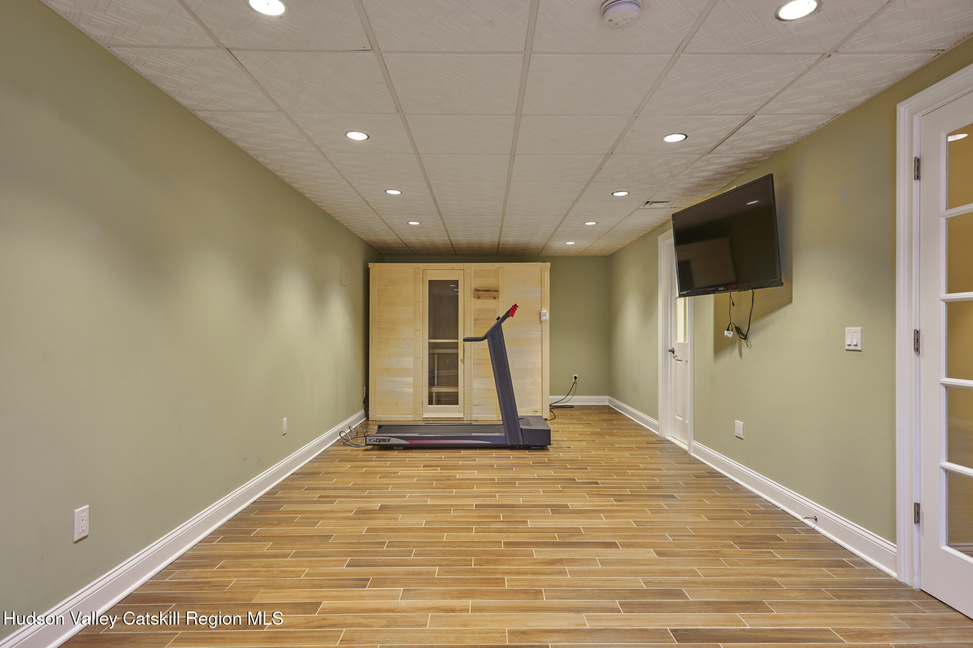 203 Silver Lake Road Rhinebeck, NY 12572 - Photo 33 of 46 a view of an empty room