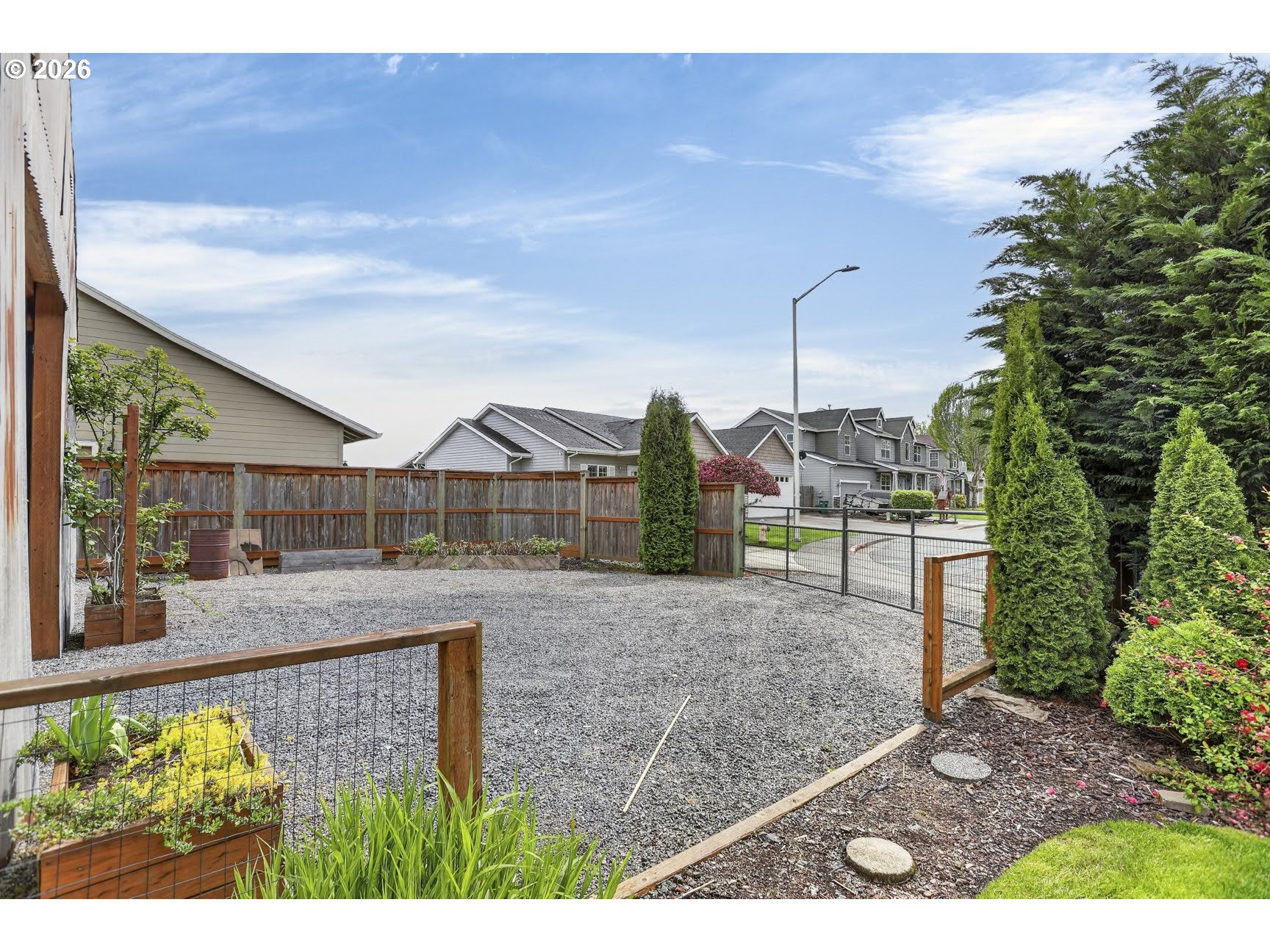 52086 Southeast Icenogle Loop Scappoose, OR 97056 - Photo 2 of 5