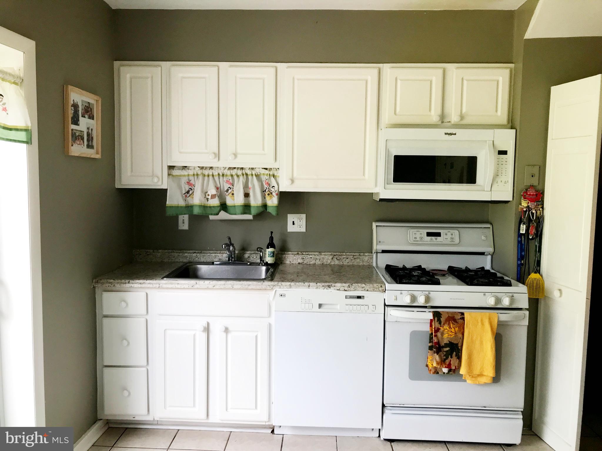 8612 Old Line Road Philadelphia, PA 19128 - Photo 13 of 41