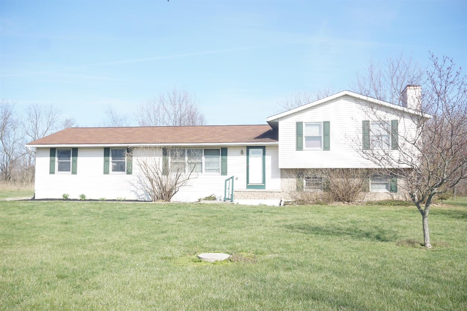 1876 Shaker Road Franklin, OH 45005 - Photo 1 of 1 Gallery Image 1