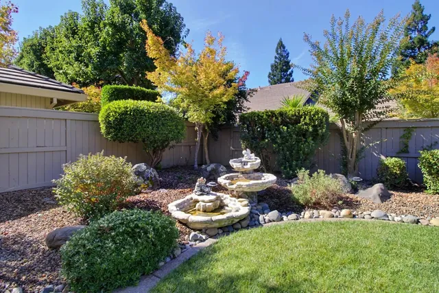 $899,000 | 2074 Granite Bar Way, Gold River, CA 95670