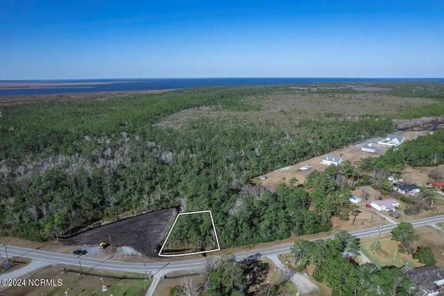 $47,150 | 1 Cedar Island Road, Cedar Island, NC 28520