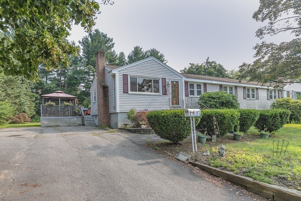 14 Lasallette Road, Unit 14 Billerica, MA 01821 - Photo 2 of 34