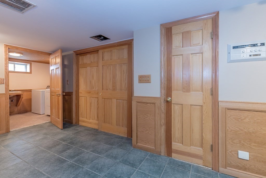 14 Lasallette Road, Unit 14 Billerica, MA 01821 - Photo 24 of 34