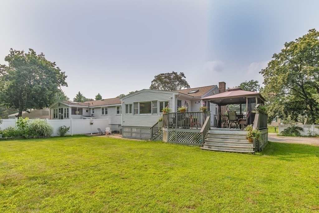 14 Lasallette Road, Unit 14 Billerica, MA 01821 - Photo 33 of 34