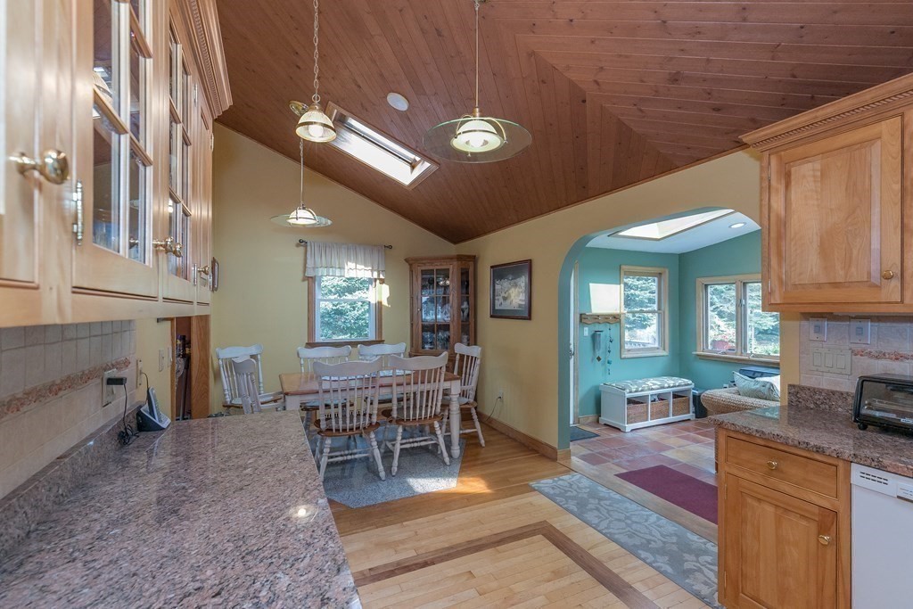 14 Lasallette Road, Unit 14 Billerica, MA 01821 - Photo 6 of 34