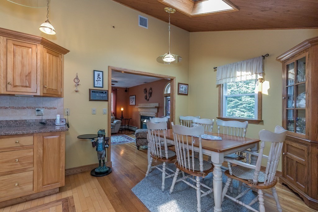 14 Lasallette Road, Unit 14 Billerica, MA 01821 - Photo 8 of 34