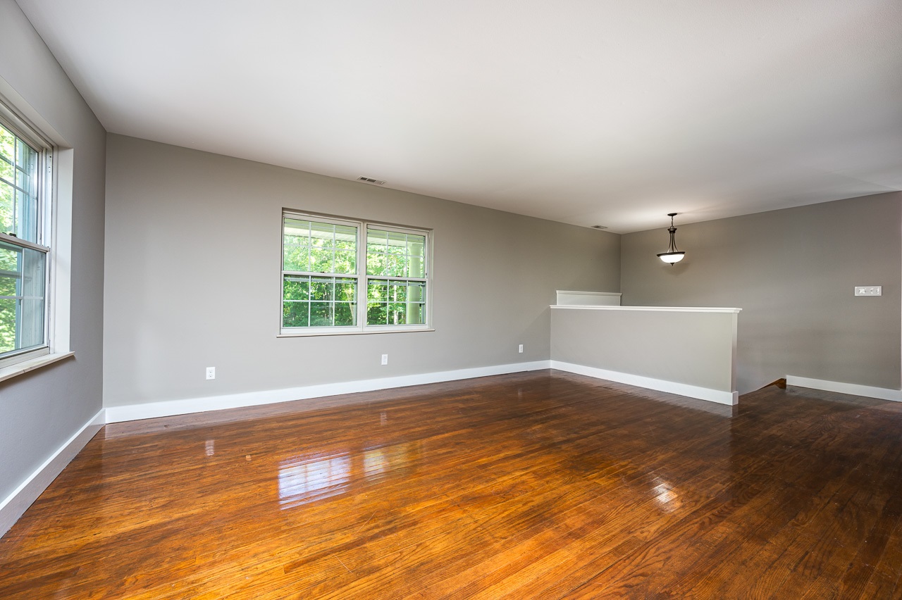 2330 Springmill Road Fort Wayne, IN 46845 - Photo 3 of 36