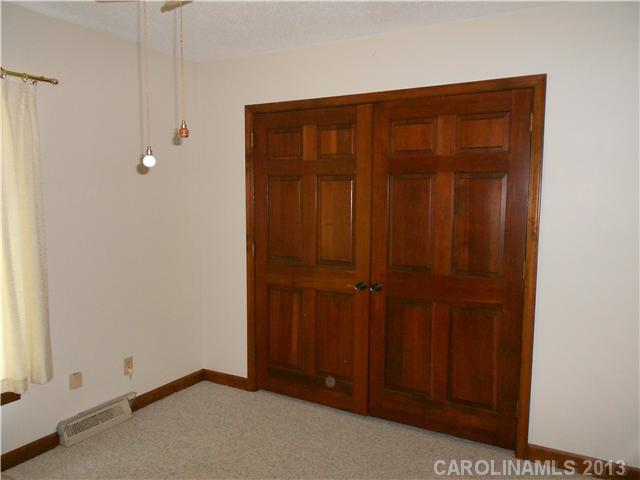 424 Lee Pierce Road Marshville, NC 28103 - Photo 8 of 16 Gallery Image 8
