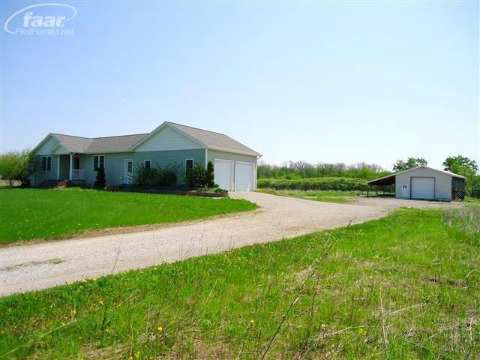 11521 Sharp Road Linden, MI 48451 - Photo 1 of 53 20401583.JPG